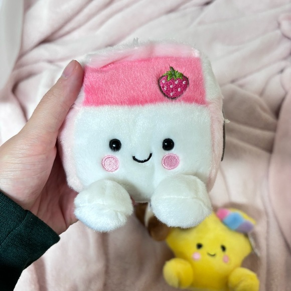 3 Palm Pals BNWT - Picture 12 of 12